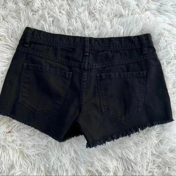Free People Womens Shorts Black True Distressed Denim Size 25 - Picture 2 of 10